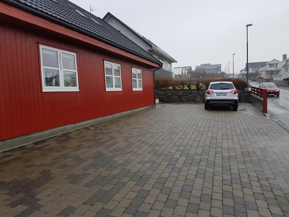 Appartement Comfy In The Center à Tórshavn Extérieur photo